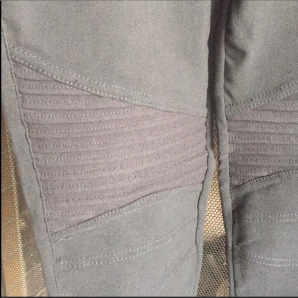 NEW Black Stretchy Biker Pants- Leggings - Picture 3 of 6